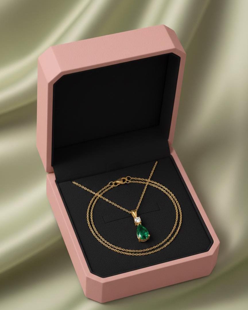 Emerald May Birthstone Necklace in Gold Vermeil - Minimalist Jewelry -