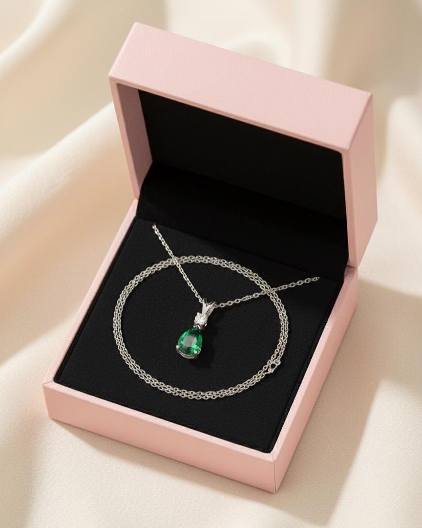 Emerald Minimalist Necklace - May Birthstone Pendant - Dainty Jewelry -925 Sterling Silver