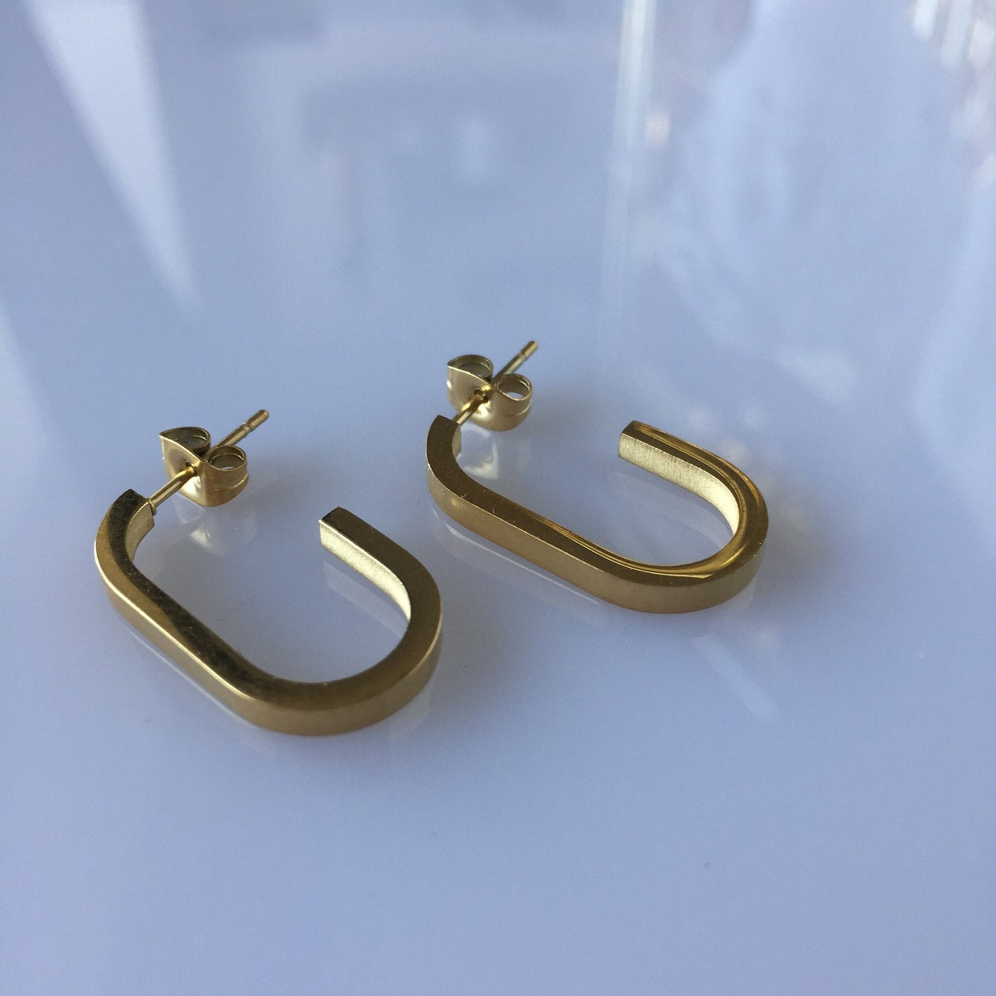 Gold Oval Hoop Earrings: Stainless Steel, Tarnish-Free