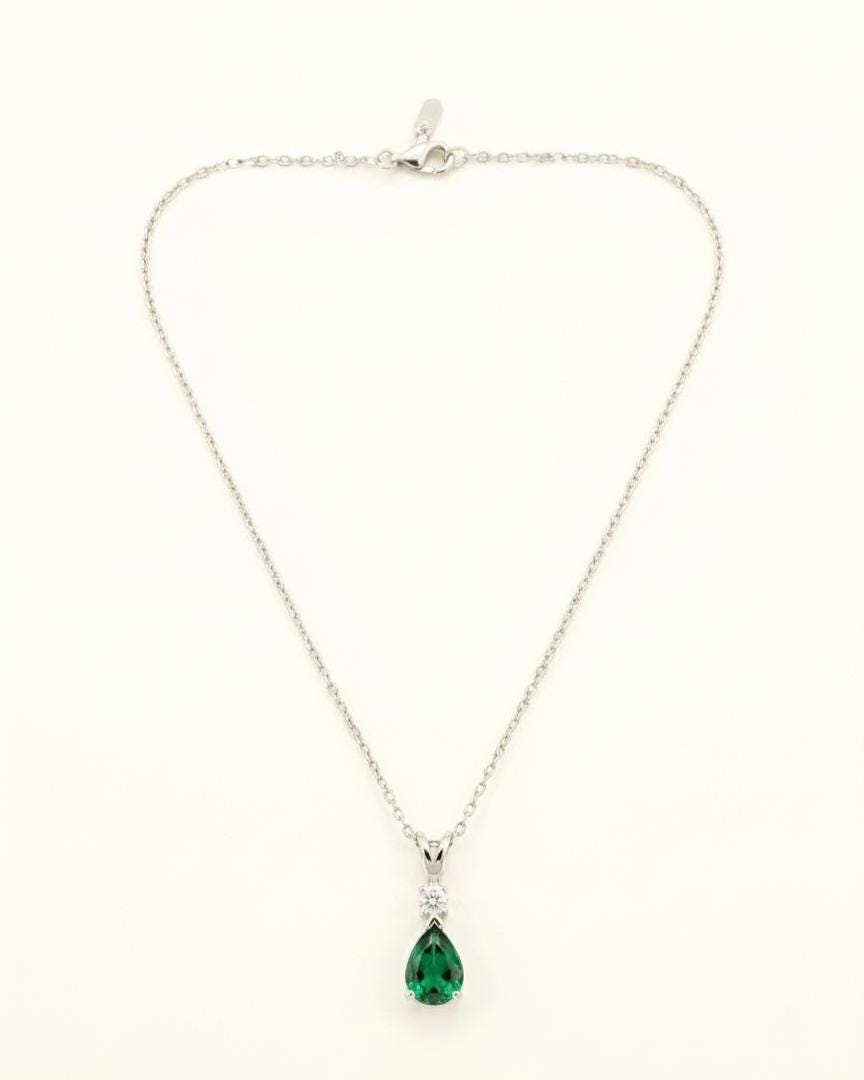 Emerald Minimalist Necklace - May Birthstone Pendant - Dainty Jewelry -925 Sterling Silver