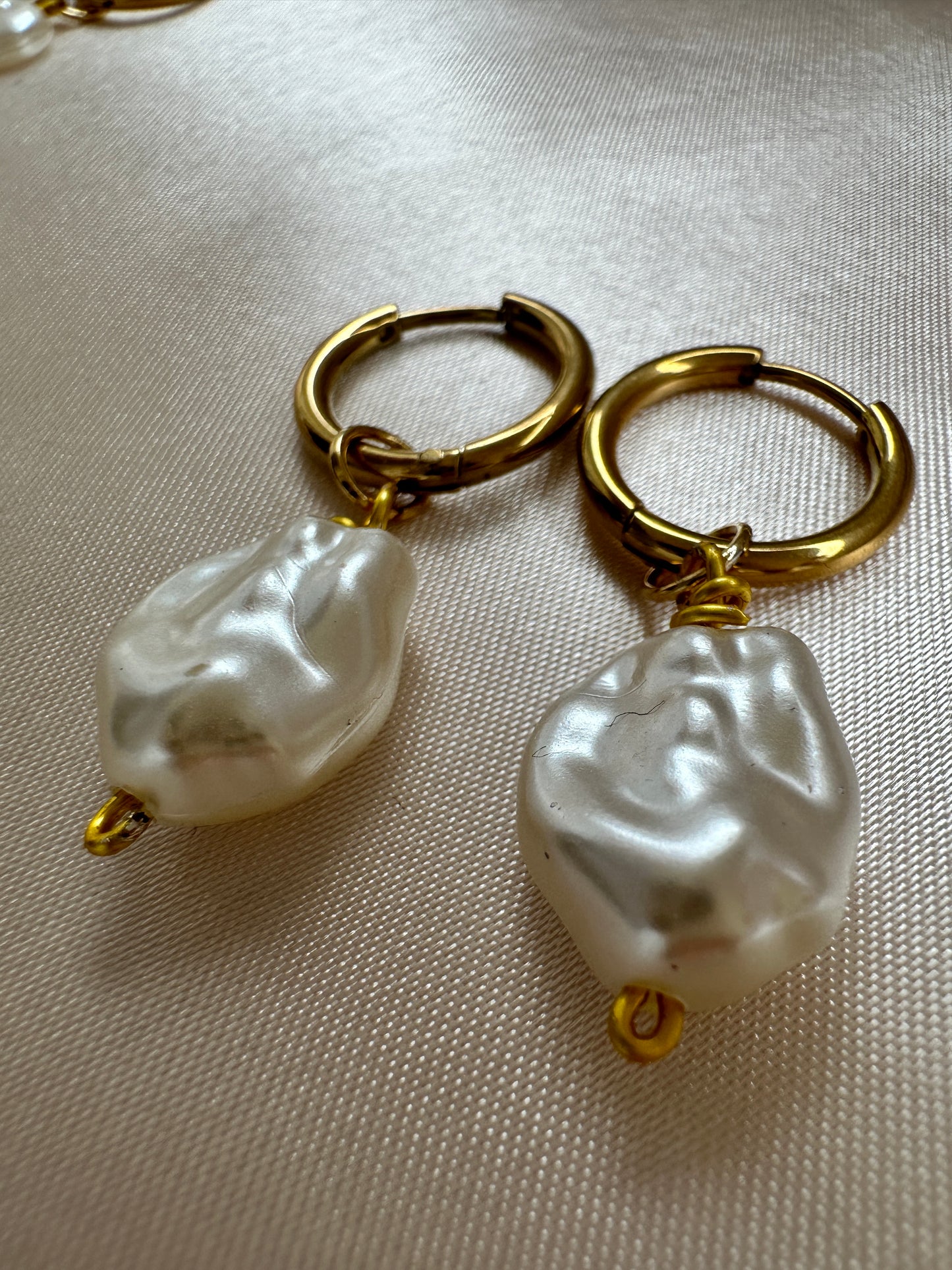 Handmade Pearl Earrings