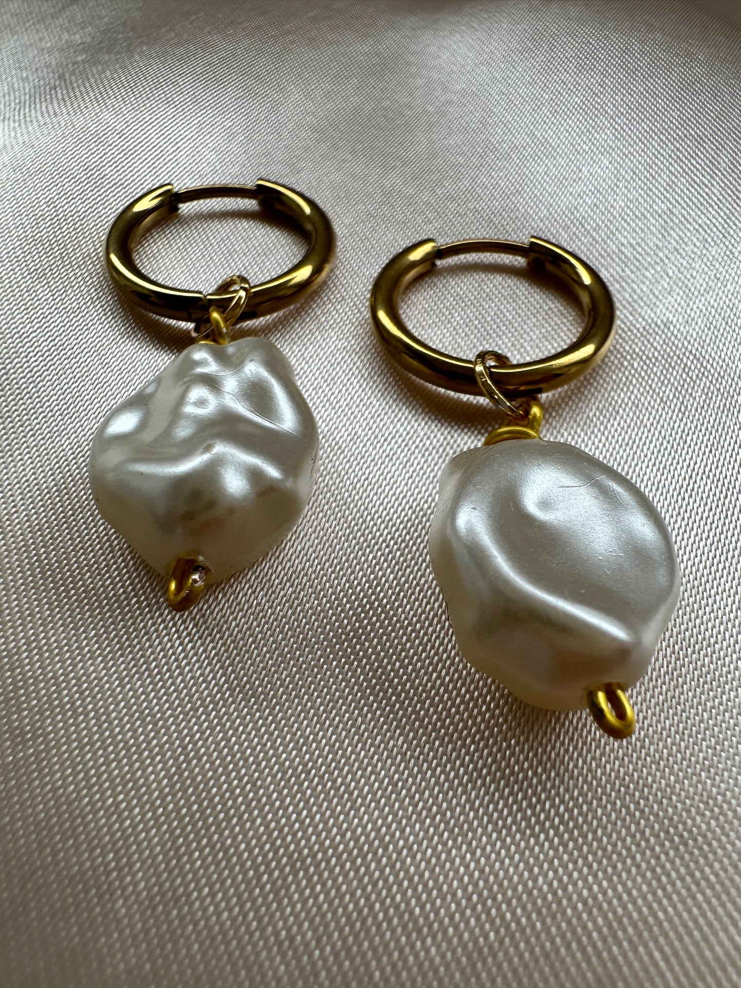 Handmade Pearl Earrings