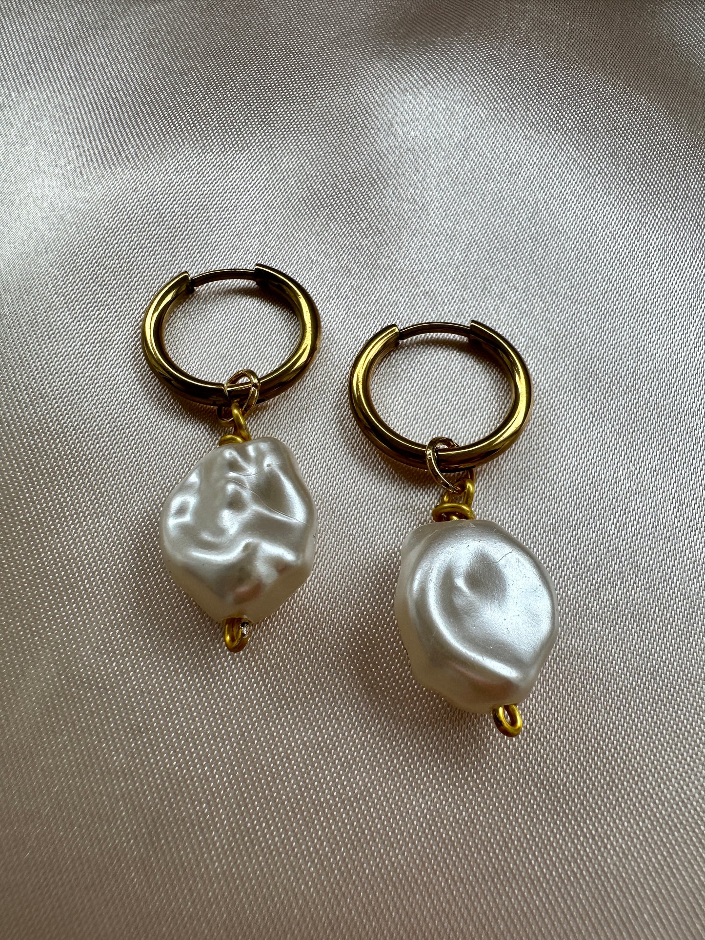 Handmade Pearl Earrings