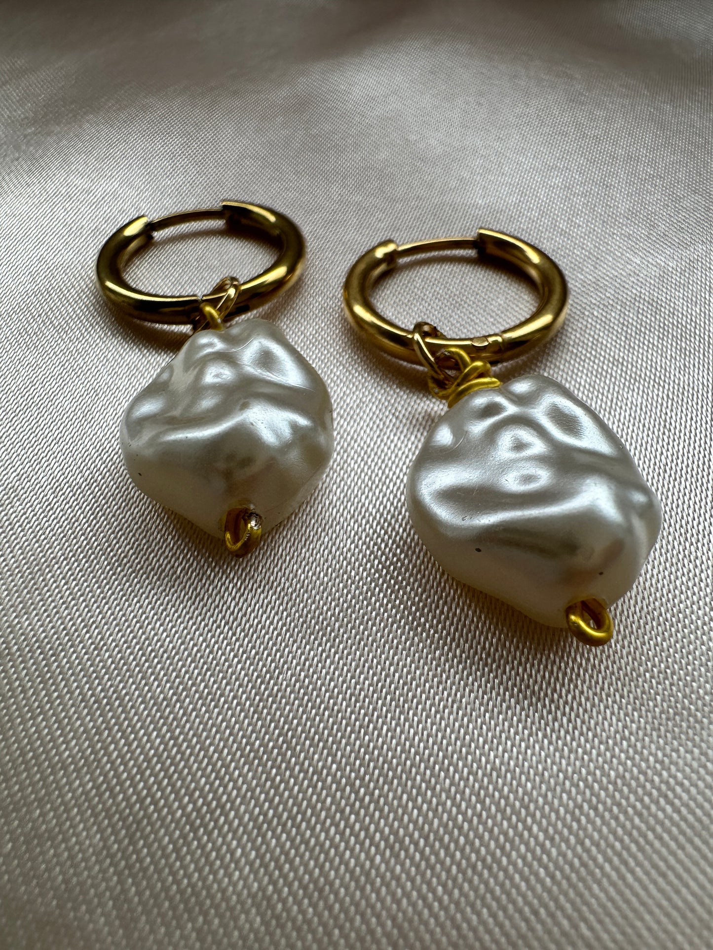 Handmade Pearl Earrings