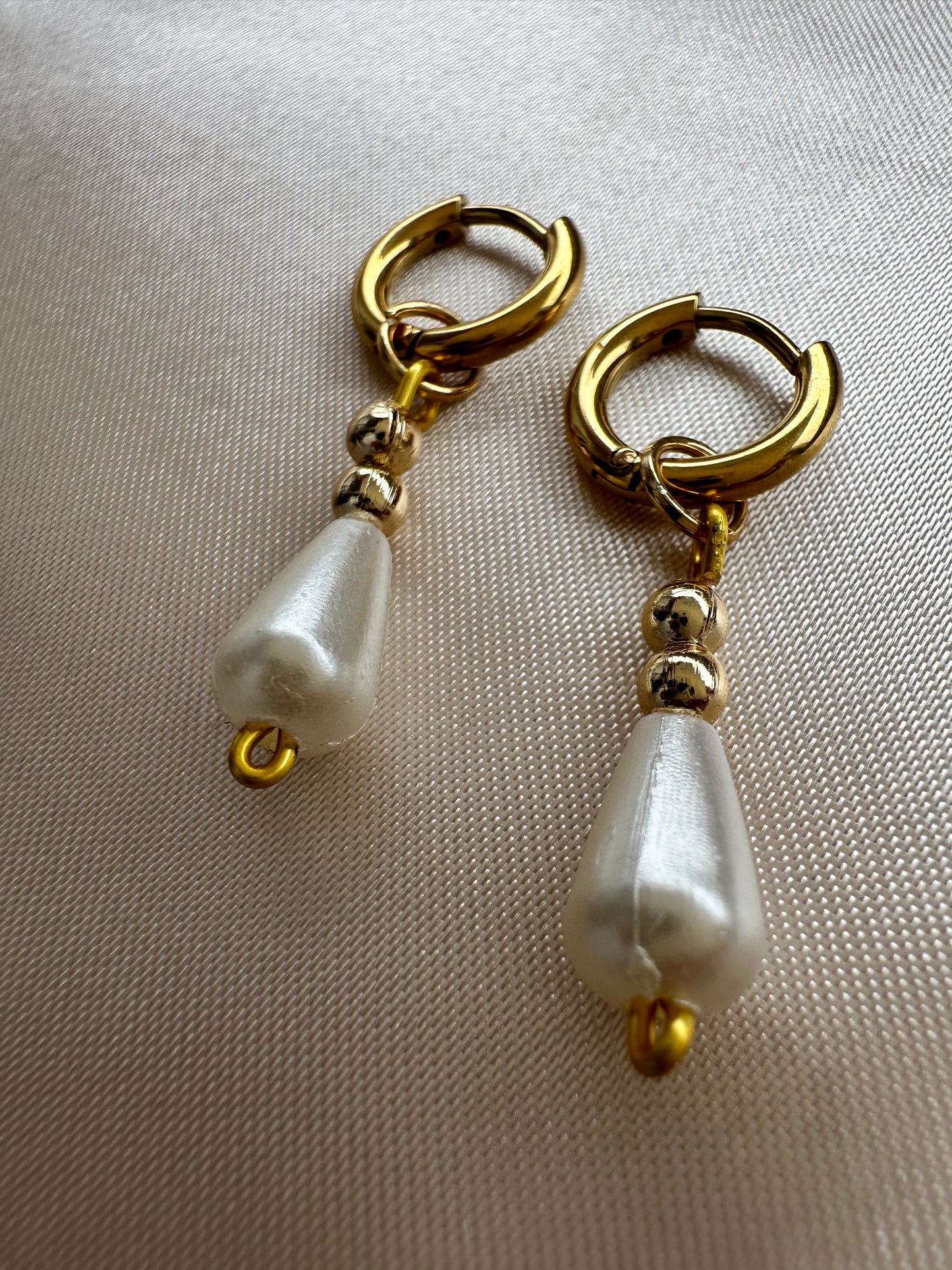 Handmade Minimalist Pearl Earrings-Gift For Her