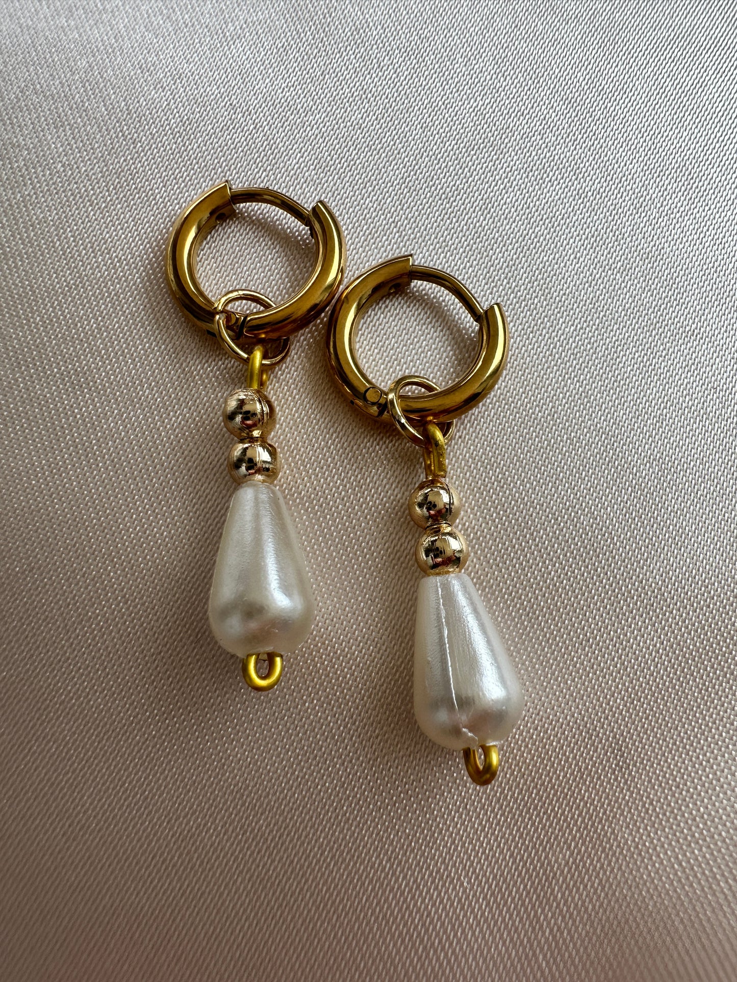 Handmade Minimalist Pearl Earrings-Gift For Her