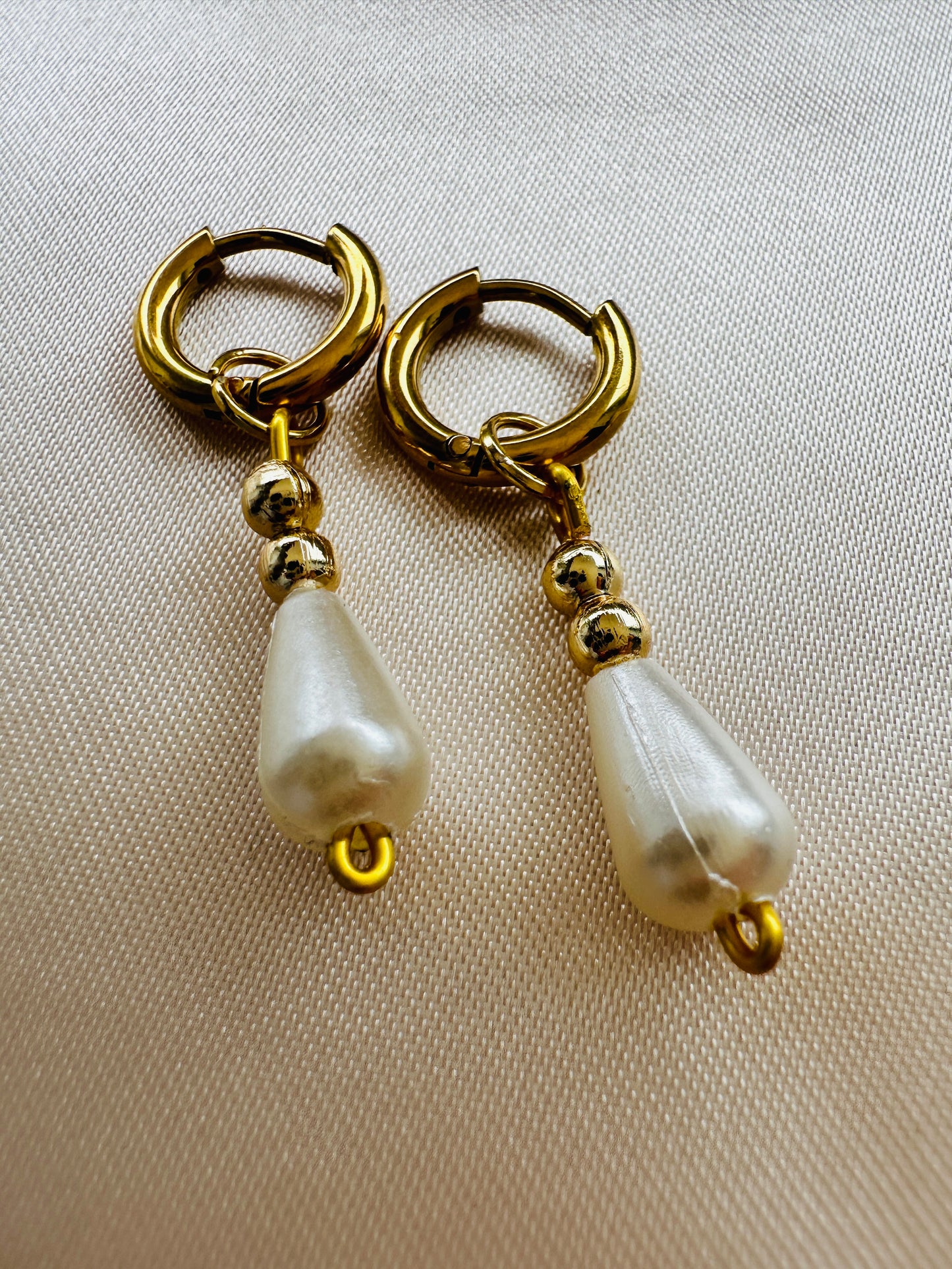 Handmade Minimalist Pearl Earrings-Gift For Her