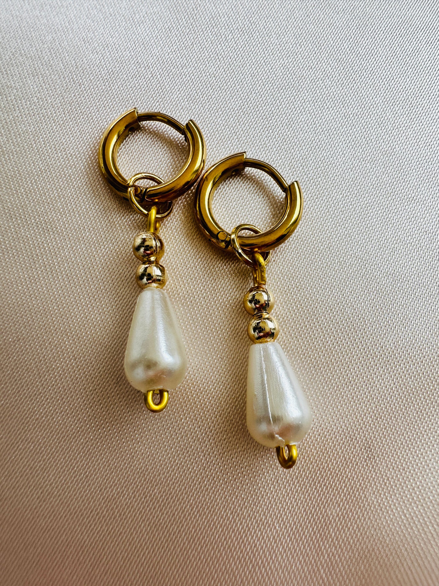 Handmade Minimalist Pearl Earrings-Gift For Her