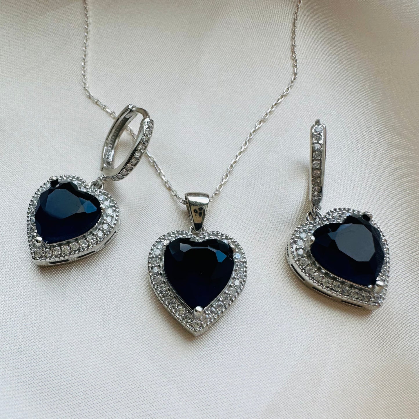 Sapphire Love Necklace Set