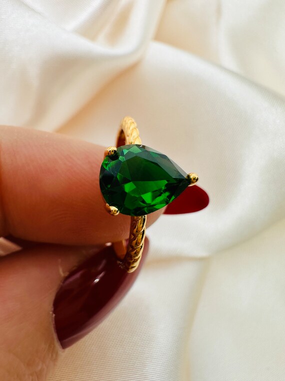 Emerald Pear Cut Ring