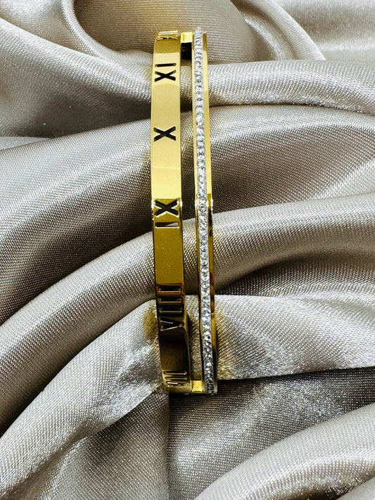 Betsy 18K Gold Bangle