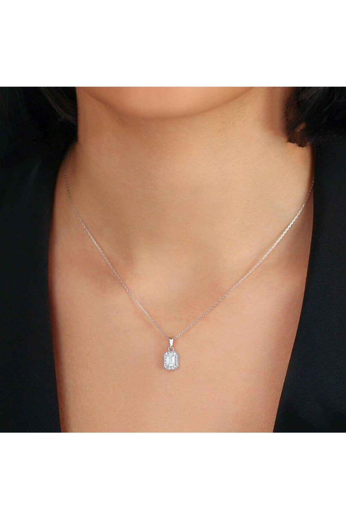 Bianca Baguette Diamond Necklace