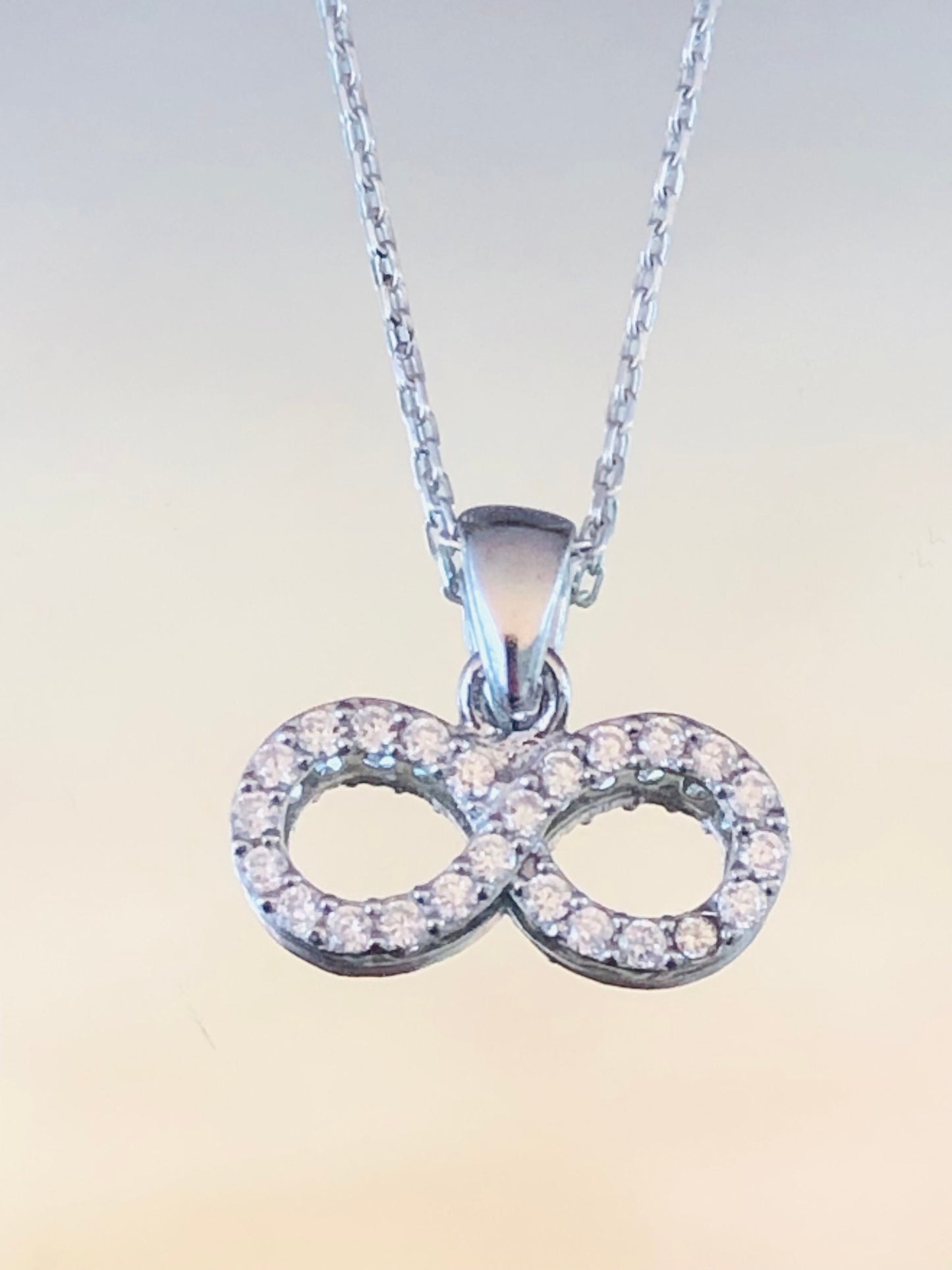 Infinity Zircon Necklace