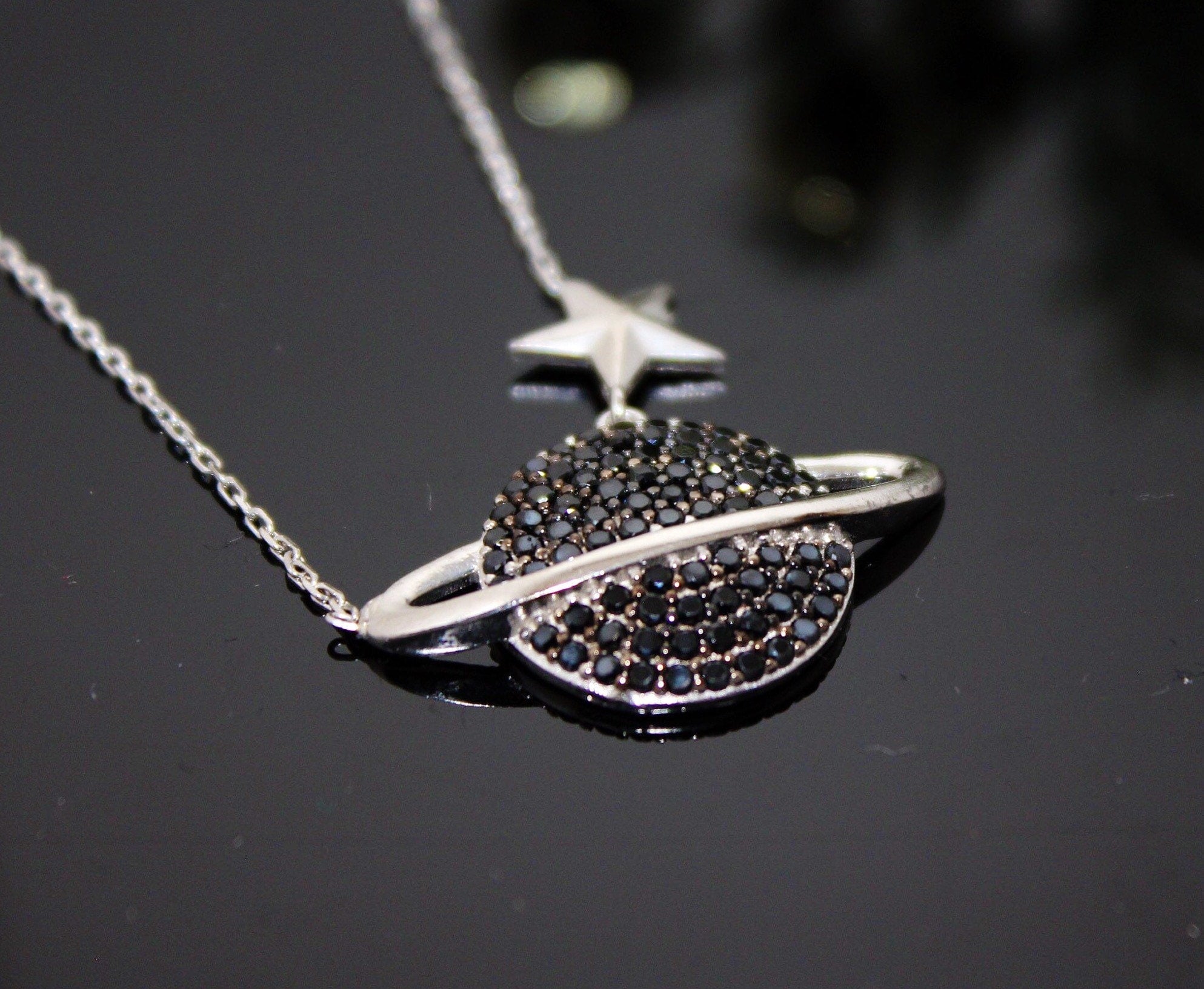 Saturn pendant – Royi Sal Jewelry Designer & Manufacturer
